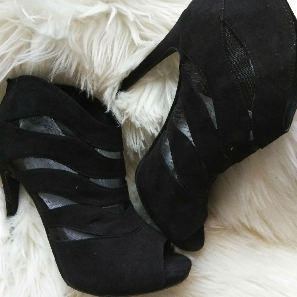High-end Heels